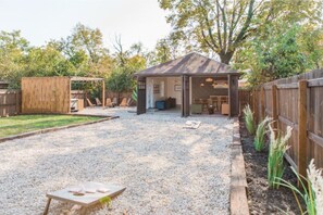 Property grounds - The Lounge- Heated Private Bar, Hot Tub, Fire Pit, Sleeps 14 (Cincinnati)