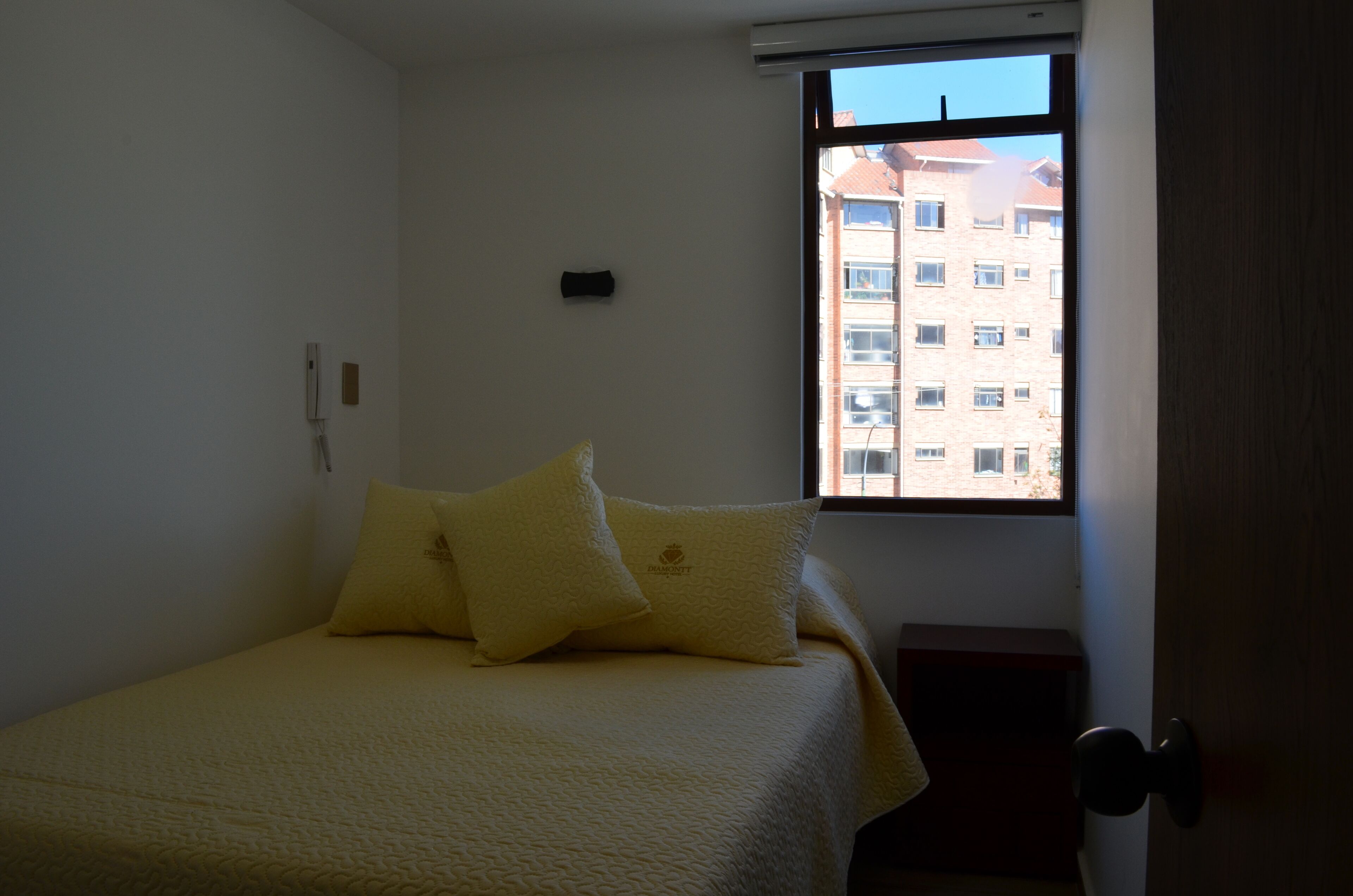 Basic Room | Desk, free WiFi