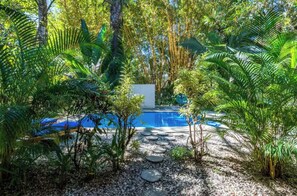 Alberca al aire libre 