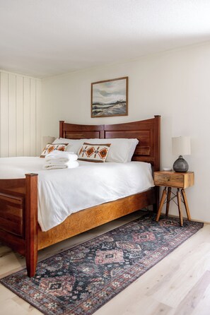 4 多间卧室、熨斗/  熨衣板、旅行婴儿床、免费 WiFi