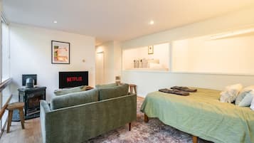 1 soverom, internettilgang og sengetøy