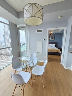 1 soverom, strykejern/-brett, wi-fi og sengetøy