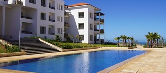 200m from the sea, quiet and spacious garden level, ideal for families