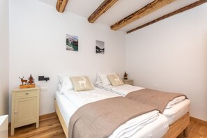2 chambres, fer et planche à repasser, accès au Wi-Fi (inclus)