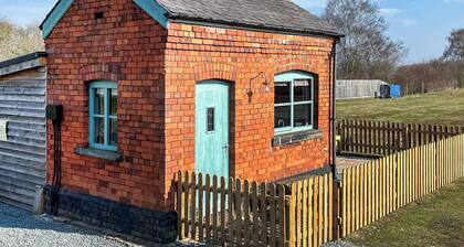 1 bedroom accommodation in Clifton, near Newark