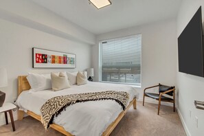 3 soverom, strykejern/-brett, wi-fi og sengetøy