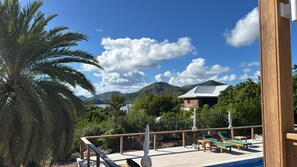 Property grounds - Luxurious 6 bed Villa in the heart of English Harbour, Pool, Aircon, Beach close (English Harbour)