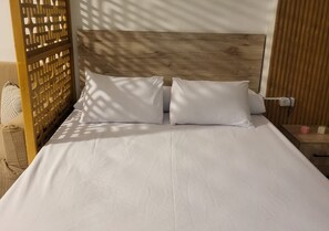 1 bedroom, bed sheets - Cozy studio in Juliana beach resort - Hurghada (Red Sea Governorate)
