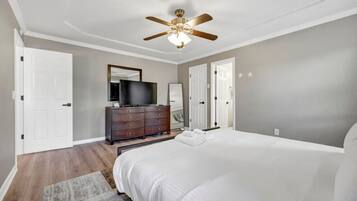 3 makuuhuonetta, silitysrauta/-lauta, vauvan matkasänky, ilmainen Wi-Fi