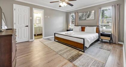 Sawgrass Cottage | 3BR with Deck