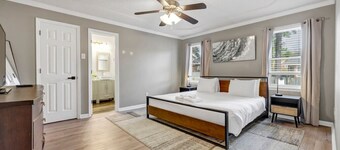 Sawgrass Cottage | 3BR with Deck