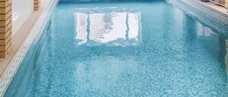 Piscine couverte
