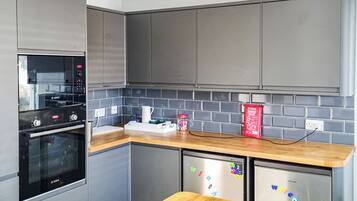 Dishwasher, highchair