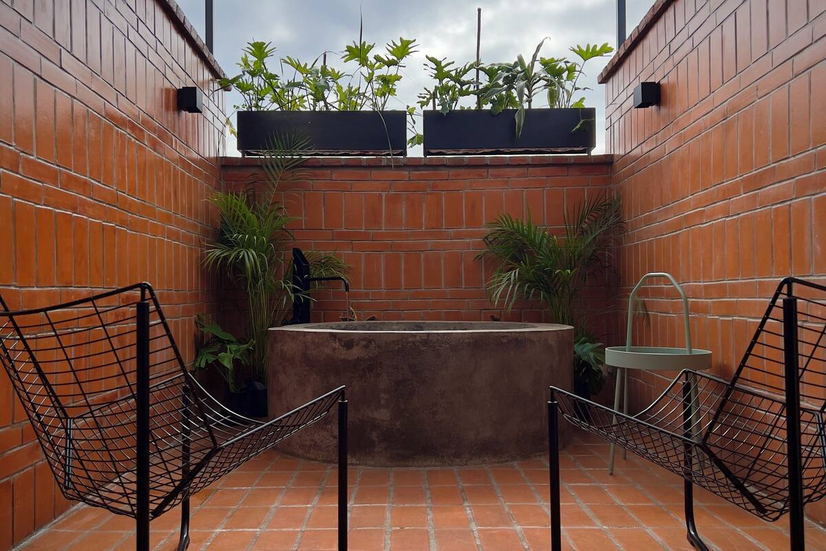 Luksus-studiosuite, privat basseng | Terrasse/patio