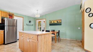 Huis, meerdere bedden, patio, uitzicht op tuin (Sage Country Retreat) | Interieur
