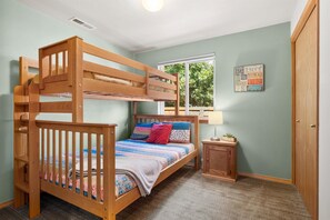 House, Multiple Beds, Patio, Garden View (Sage Country Retreat) | 3 bedrooms, individually decorated, individually furnished, bed sheets - Sage Retreat ADA Accessible! (Bend)
