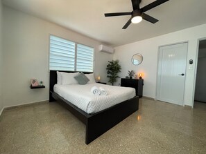 3 makuuhuonetta, ilmainen Wi-Fi, vuodevaatteet