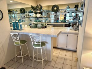 Bar (in der Unterkunft)