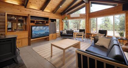 High-end Cabin 3BR 30min to Hoodoo Ski