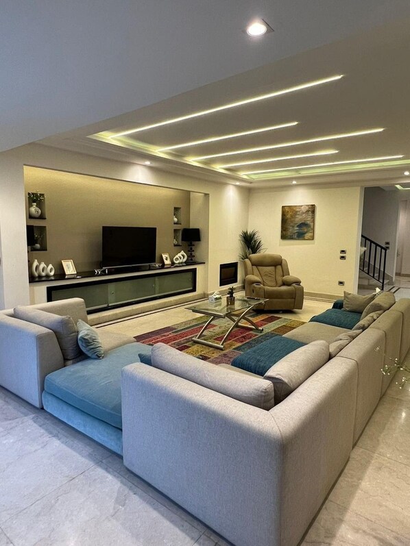 Interior - Grand Villa Escape with Pool (New Cairo)