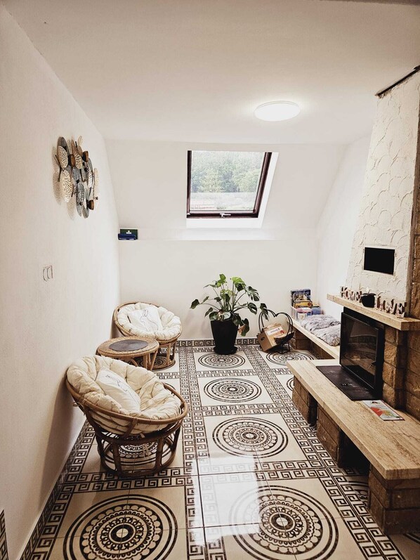 TV connectée, cheminée