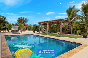 Piscine extérieure, piscine chauffée