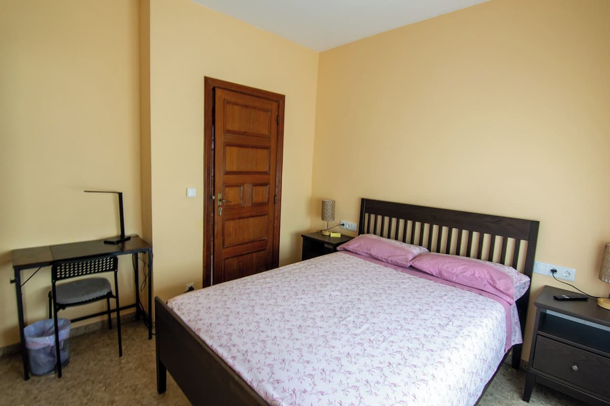 City Double or Twin Room | 1 bedroom, free WiFi