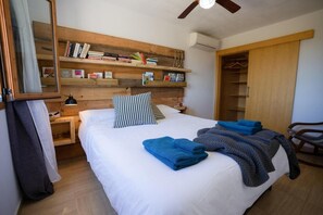 4 habitaciones, tabla de planchar con plancha y wifi gratis 