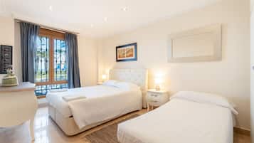 8 camere, ferro/asse da stiro, Wi-Fi gratuito, lenzuola