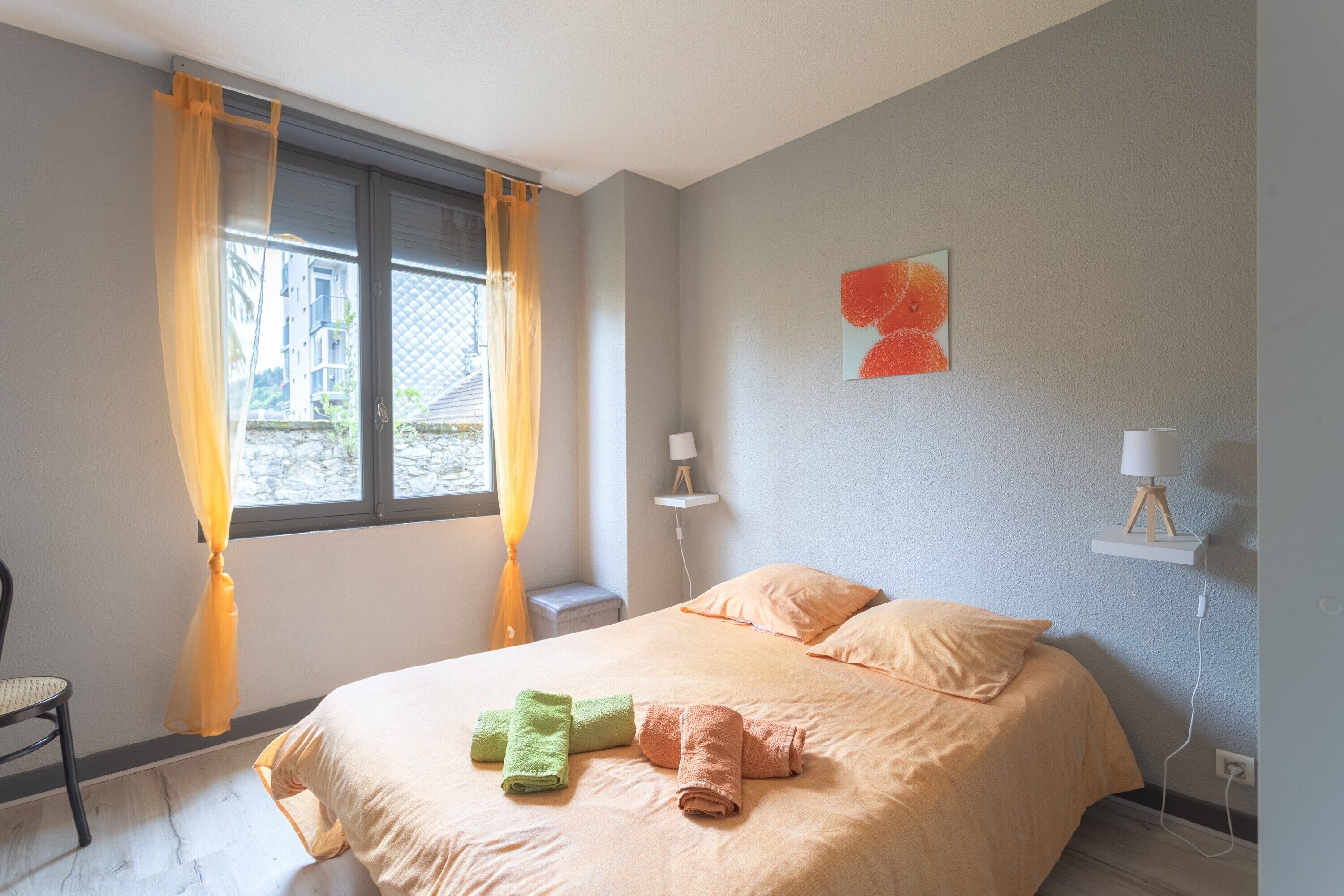 2 soverom, strykejern/-brett, wi-fi (inkludert) og sengetøy