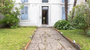 Uklassifisert bilde, 3 av 25, knapp