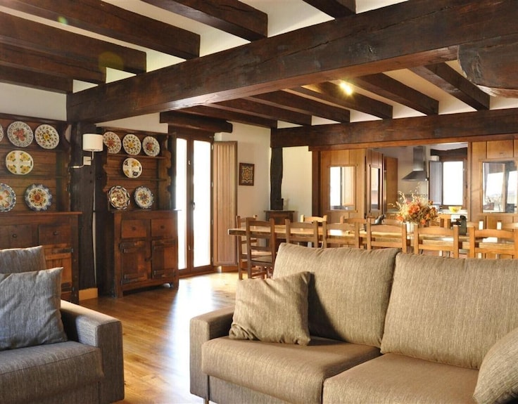 Casa Rural 'Barbenea' Con Vistas A La Montaña, Jardín Privado Y Wi-fi - Navarra