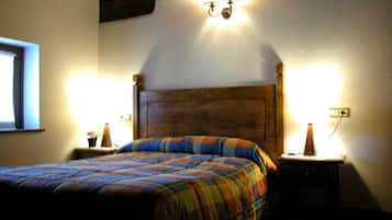 6 bedrooms, bed sheets