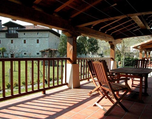 Rural House 'Sagastietxea II' with Mountain Views, Private Terrace and Garden