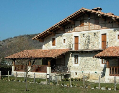Rural House 'Sagastietxea II' with Mountain Views, Private Terrace and Garden