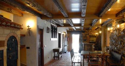 Country House 'El Mirador Del Pedroso' with Mountain View, Private Terrace and Wi-Fi