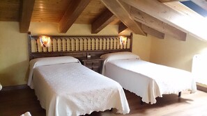 6 chambres, accès au Wi-Fi (inclus), literie fournie