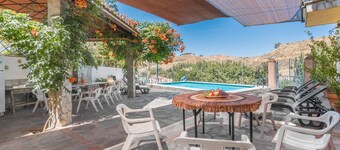 Casa rural 'Roque' con vistas a la montaña, Wi-Fi y aire acondicionado