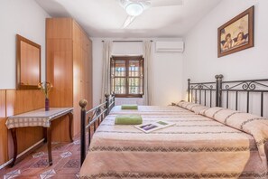 3 soverom, strykejern/-brett, wi-fi (inkludert) og sengetøy