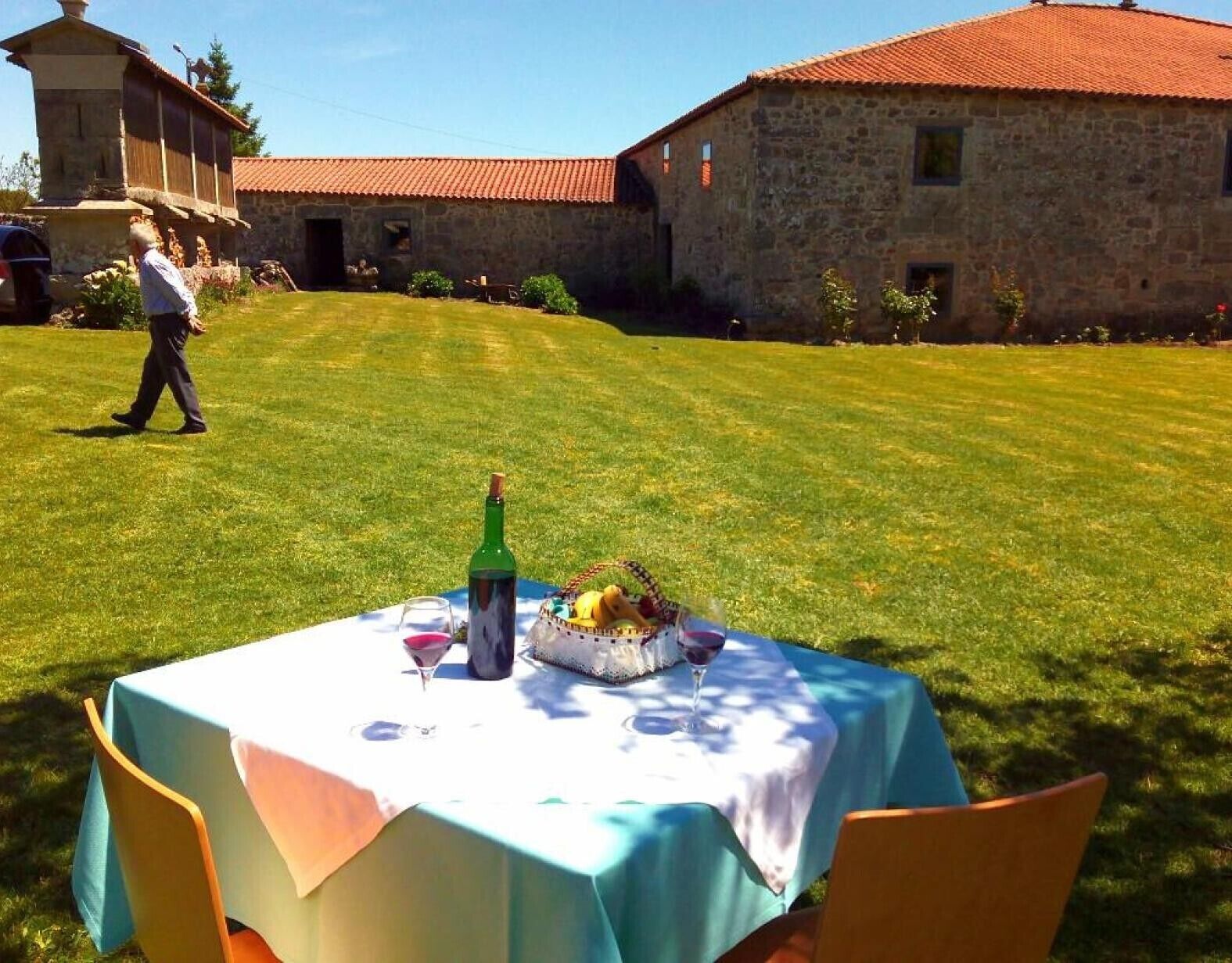 屋外ダイニングエリア