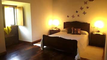 10 soveværelser, gratis Wi-Fi, sengetøj