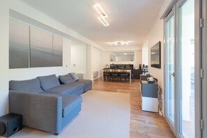 TV, DVD player, stereo