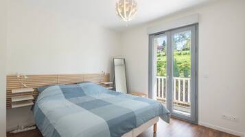 3 chambres, fer et planche Ă  repasser, Wi-Fi gratuit