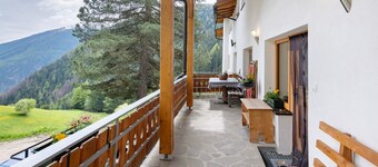 Apartment “Fragges Tscheppa” with Mountain View, Private Terrace and Wi-Fi