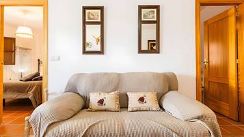 3 dormitorios, tabla de planchar con plancha, wifi gratis y ropa de cama