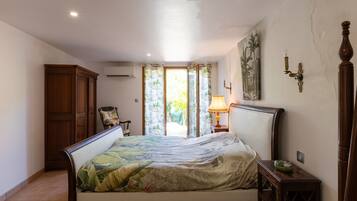 2 habitaciones, tabla de planchar con plancha y wifi gratis