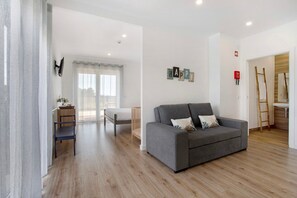 1 bedroom, iron/ironing board, free WiFi, bed sheets - Country House "Quinta dos Raposos" - Villa Mar (Nazaré)