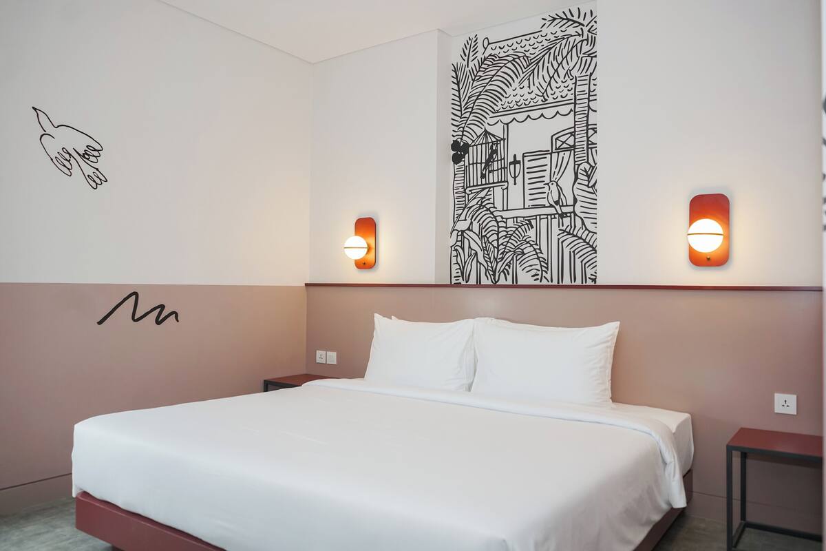 Double or Twin Room | Premium bedding, desk, laptop workspace, blackout curtains