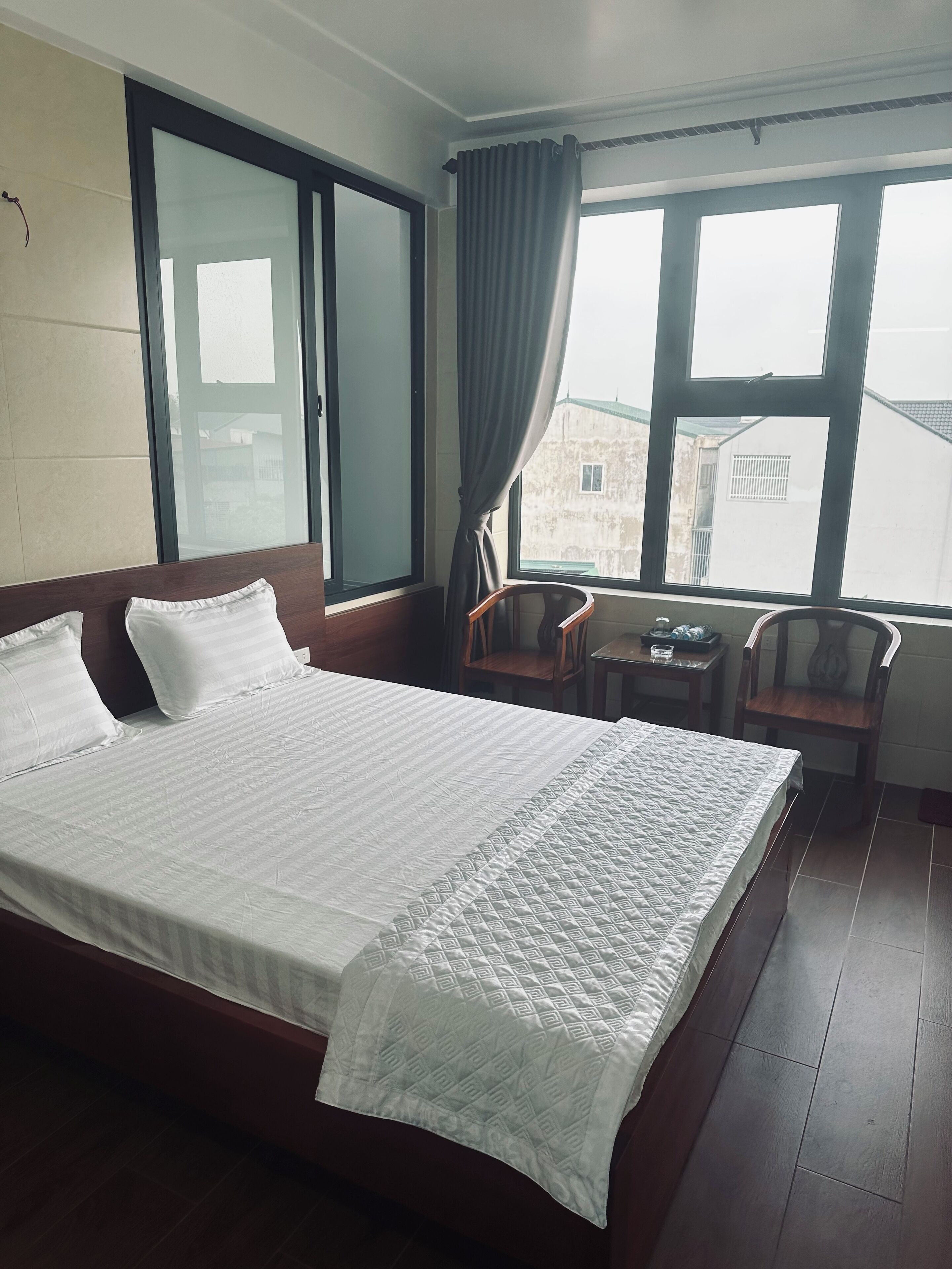 Basic Double Room Single Use, Balcony | Living area