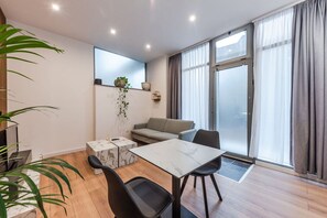 TV - ArteVibe Studio by PikHost (Shkodër)